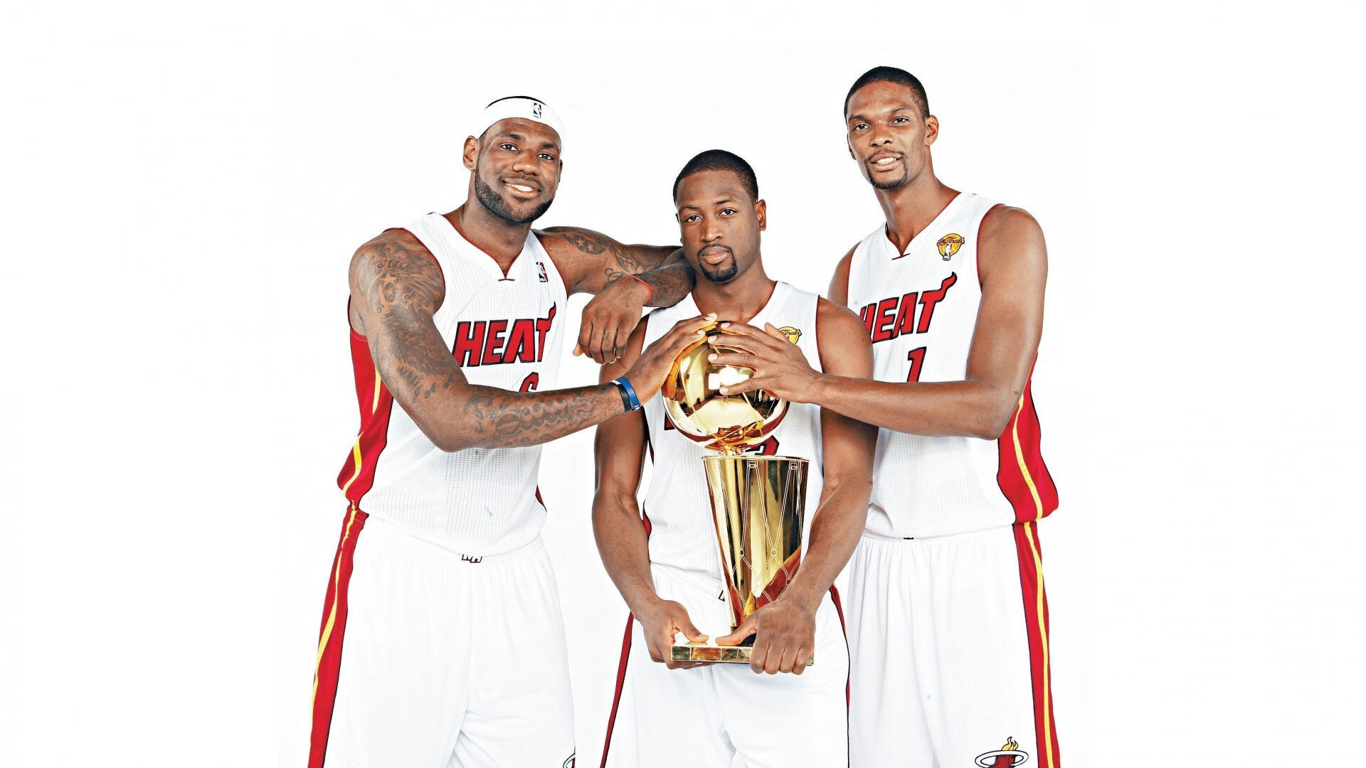 赛事焦点人物接受独家采访，受邀专访